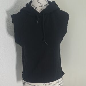 PINK Victoria Secret Black Cut Sleeveless Hoodie Workout Top (EUC)(XS)🖤